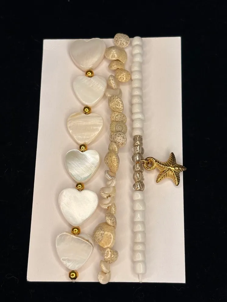 Beachy bracelet stack — handmade bracelet by Beadiverse