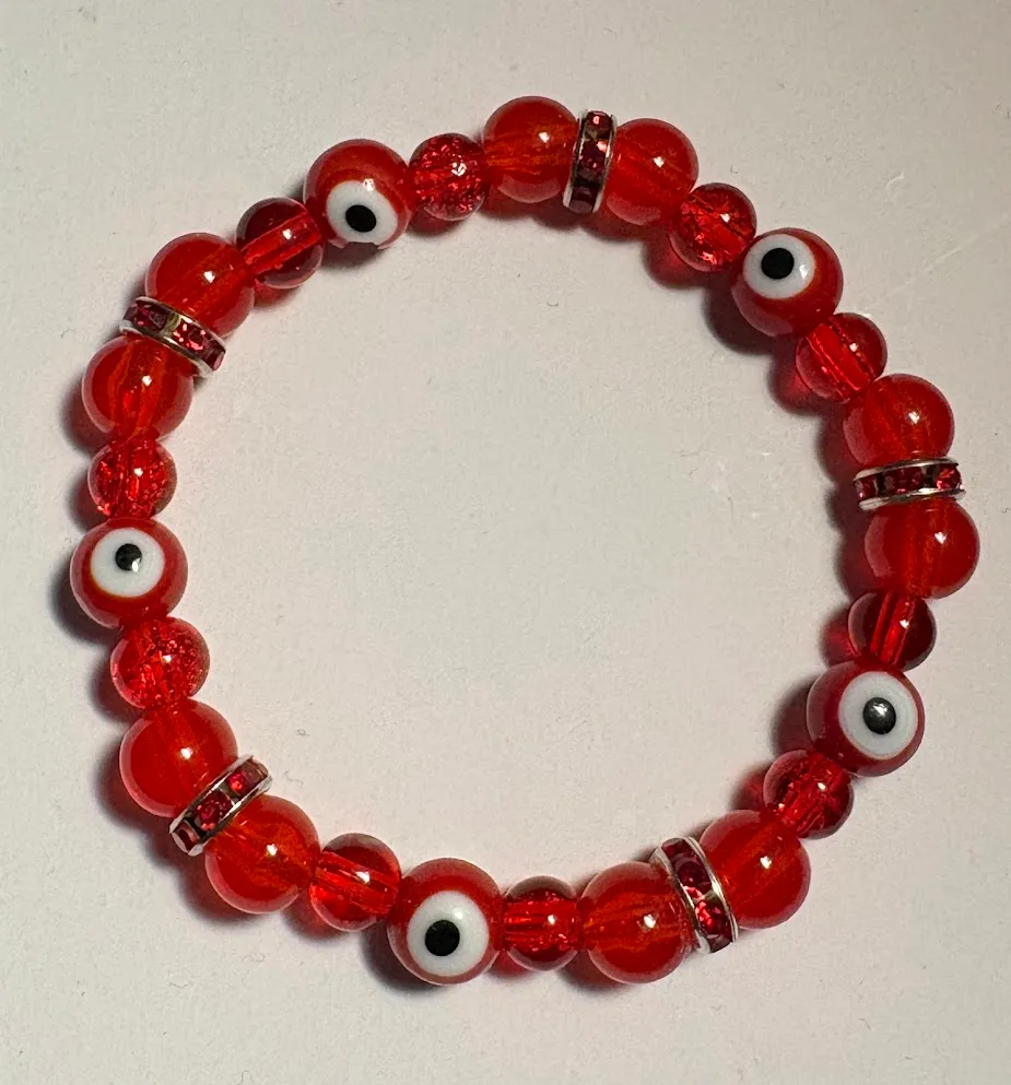 Red evil eye bracelet — handmade bracelet by Beadiverse