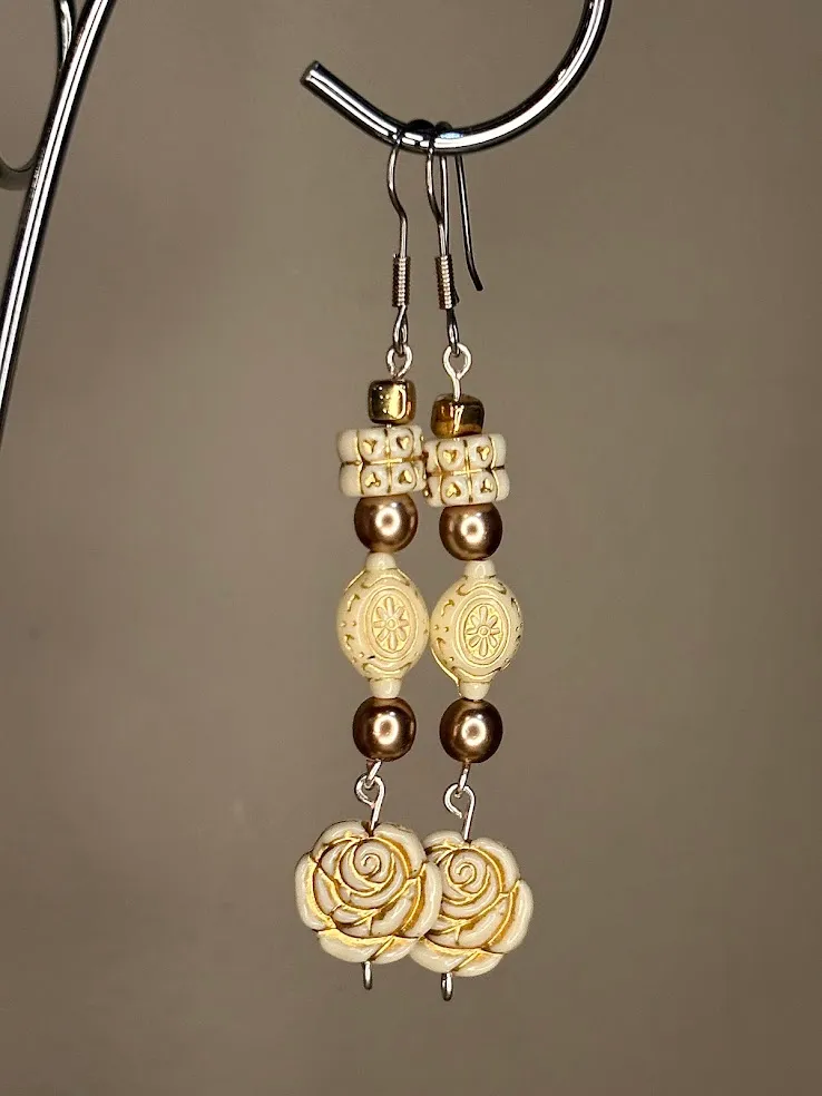 Athena’s love earrings — handmade earrings by Beadiverse