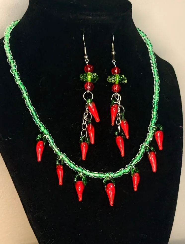 Chili peppers set — handmade set by Beadiverse