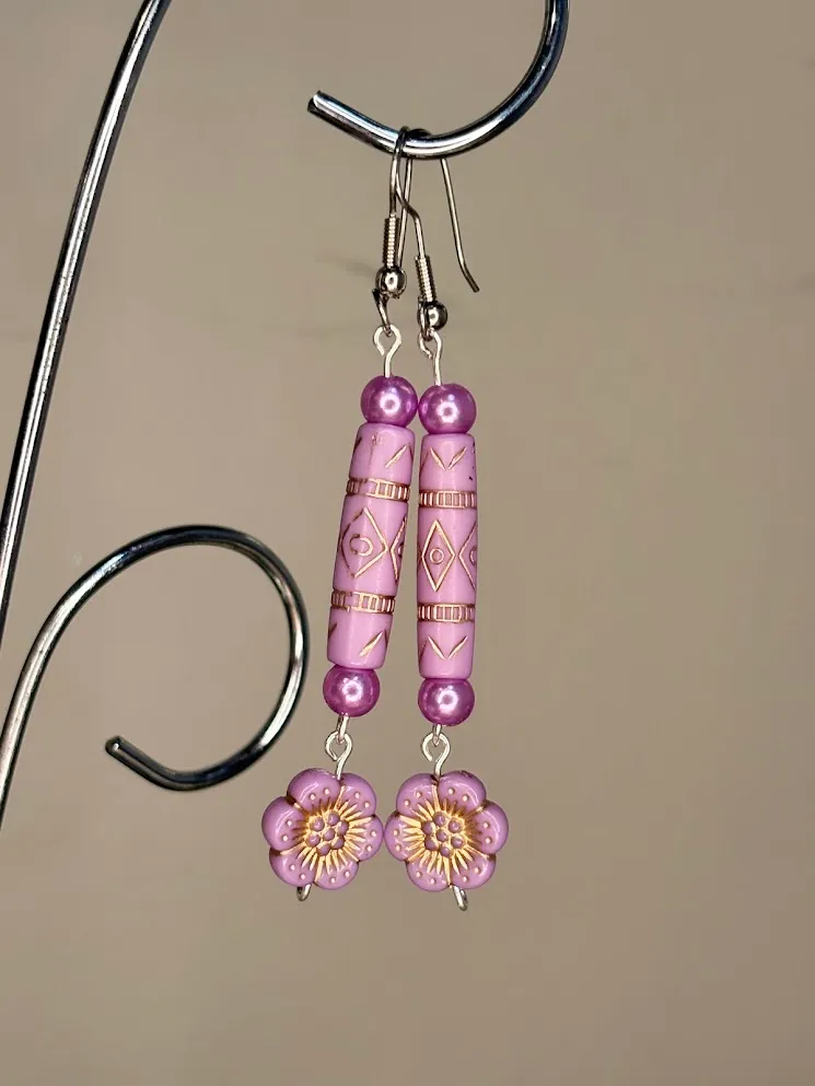 Orchid danglle earrings — handmade earrings by Beadiverse