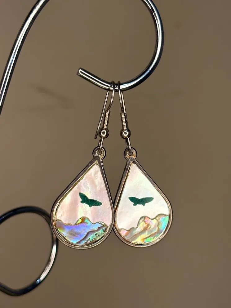 Tidal horizon earrings — handmade earrings by Beadiverse