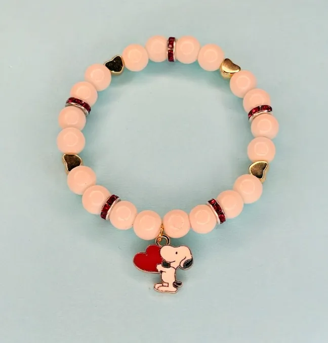 Snoopy bracelet — handmade bracelet by Beadiverse