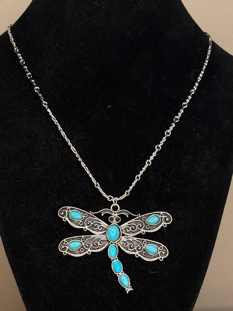 Turquoise dragonfly necklace — handmade necklace by Beadiverse