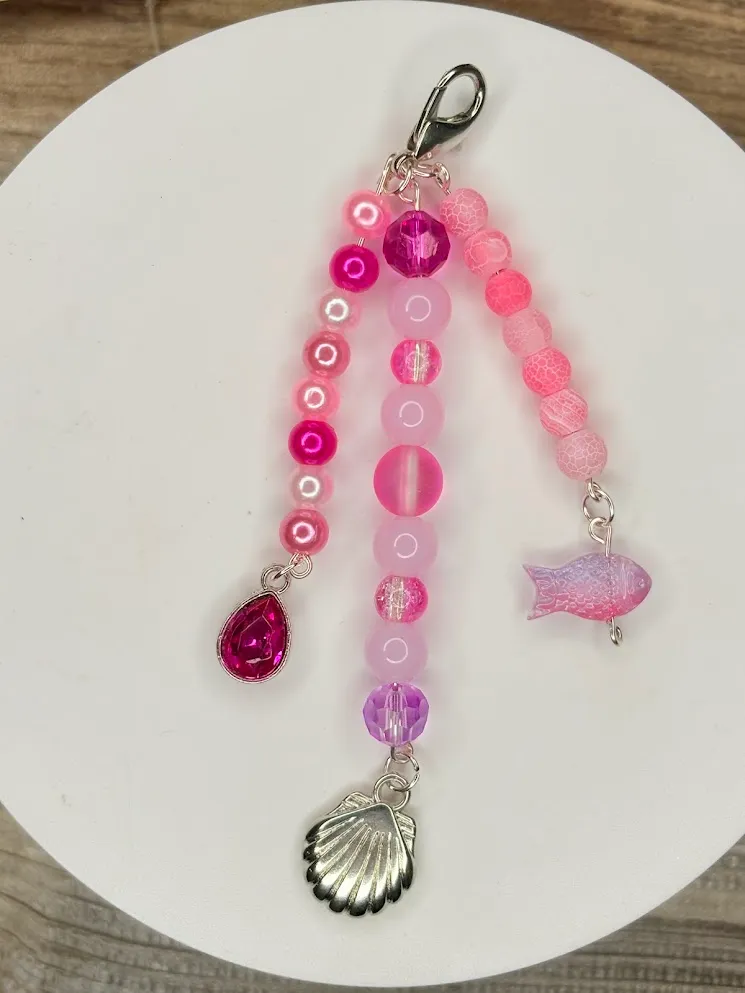 Pink coral reef keychain — handmade keychain by Beadiverse