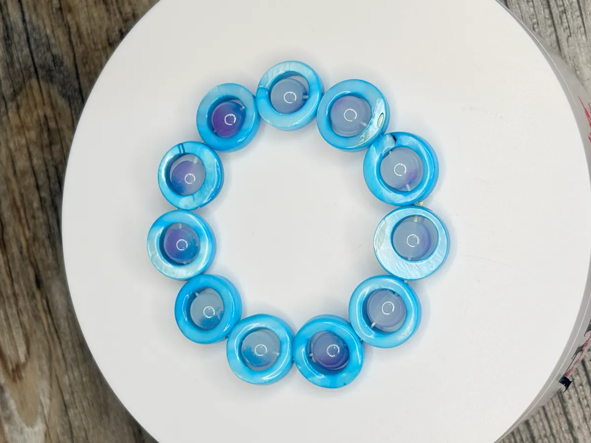 Blue roller bracelet — handmade bracelet by Beadiverse